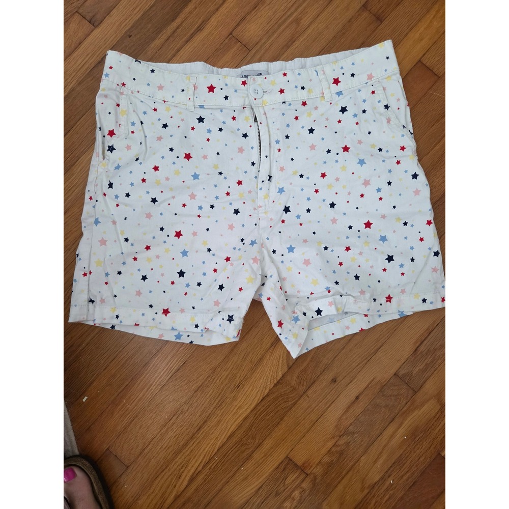 Love Indigo Womens White Flamingo Star Print Denim Shorts Size 8 Stretch Summer